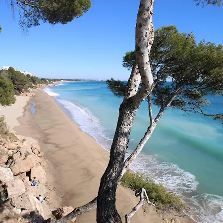 Panoramic B7 By Parc Mont-roig 아파트